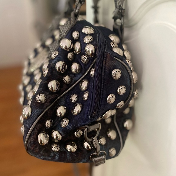 SOLD Punk rock handbag duffle with crossbody strap. - Picture 5 of 7